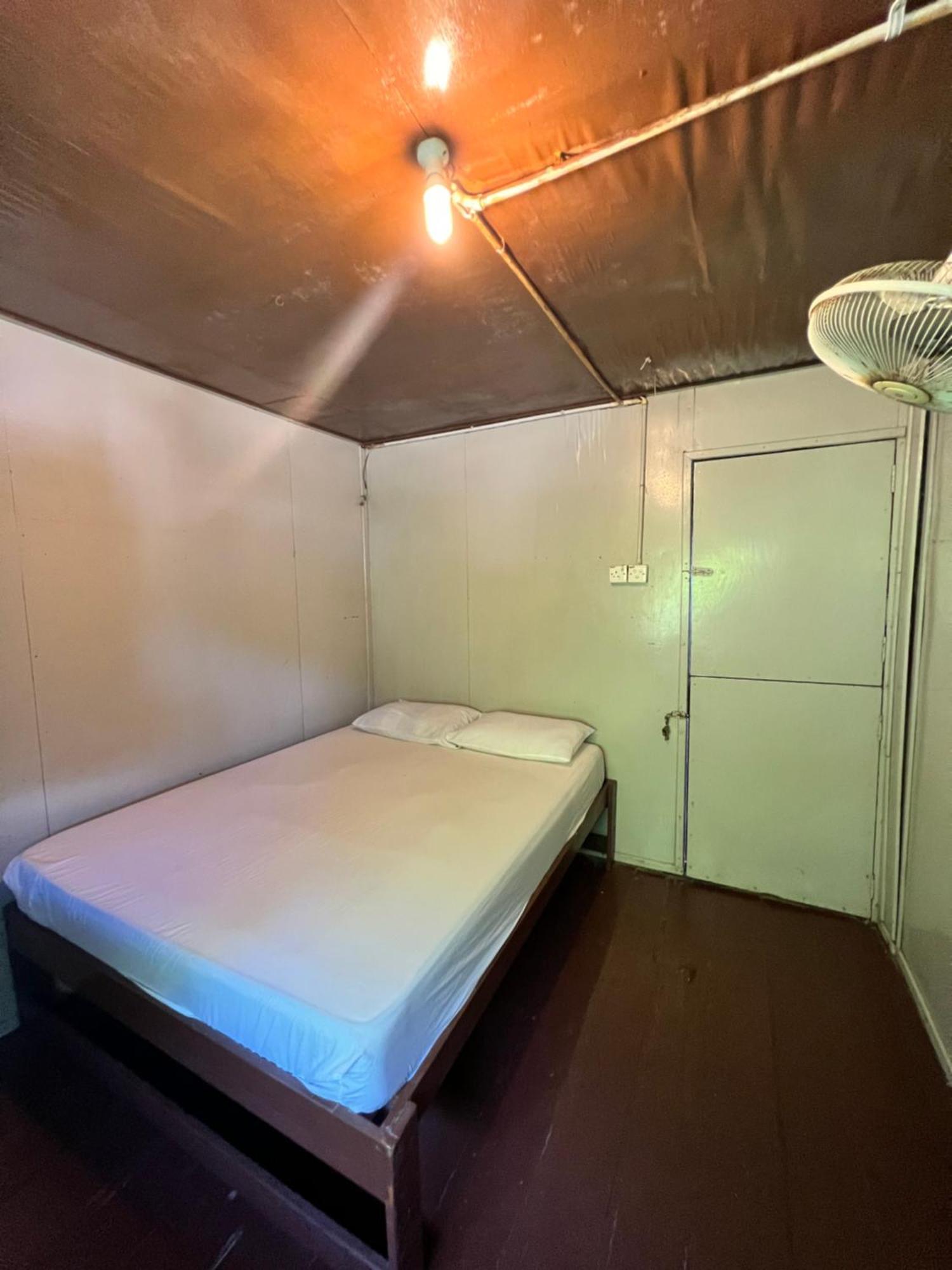 Ohlala Guesthouse Perhentian Islands Buitenkant foto