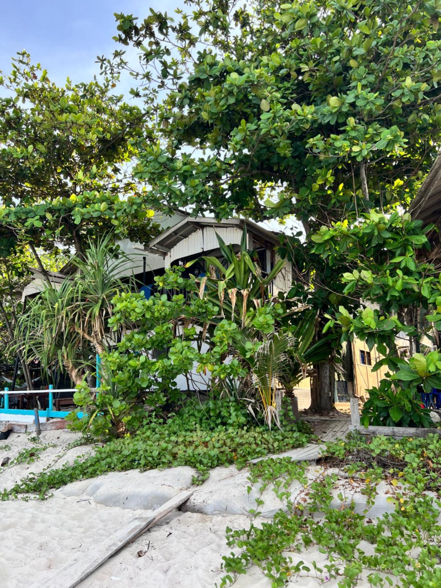 Ohlala Guesthouse Perhentian Islands Buitenkant foto